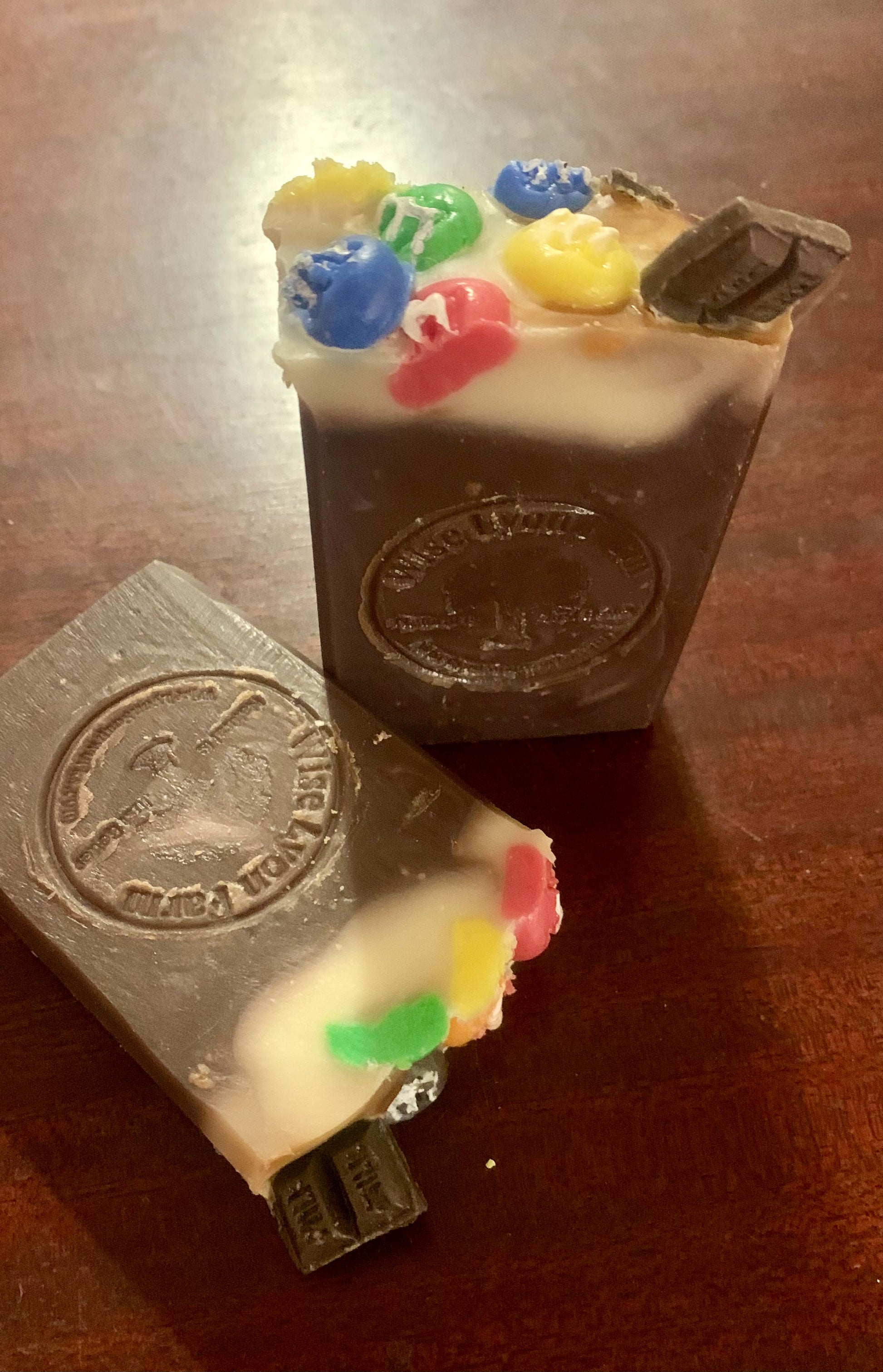 Chocolate scented natural bar soap - Wiselyonsoapworks