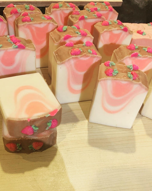 Pink Champagne scented natural hemp soap - Wiselyonsoapworks