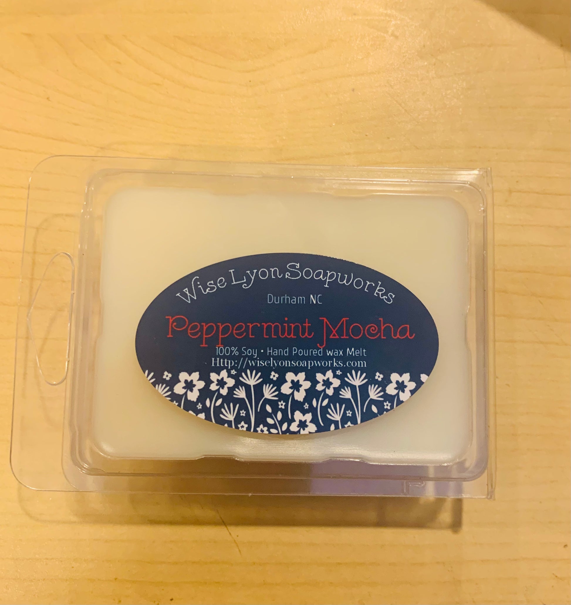Holiday Scented Wax Melts, 100% soy - Wiselyonsoapworks